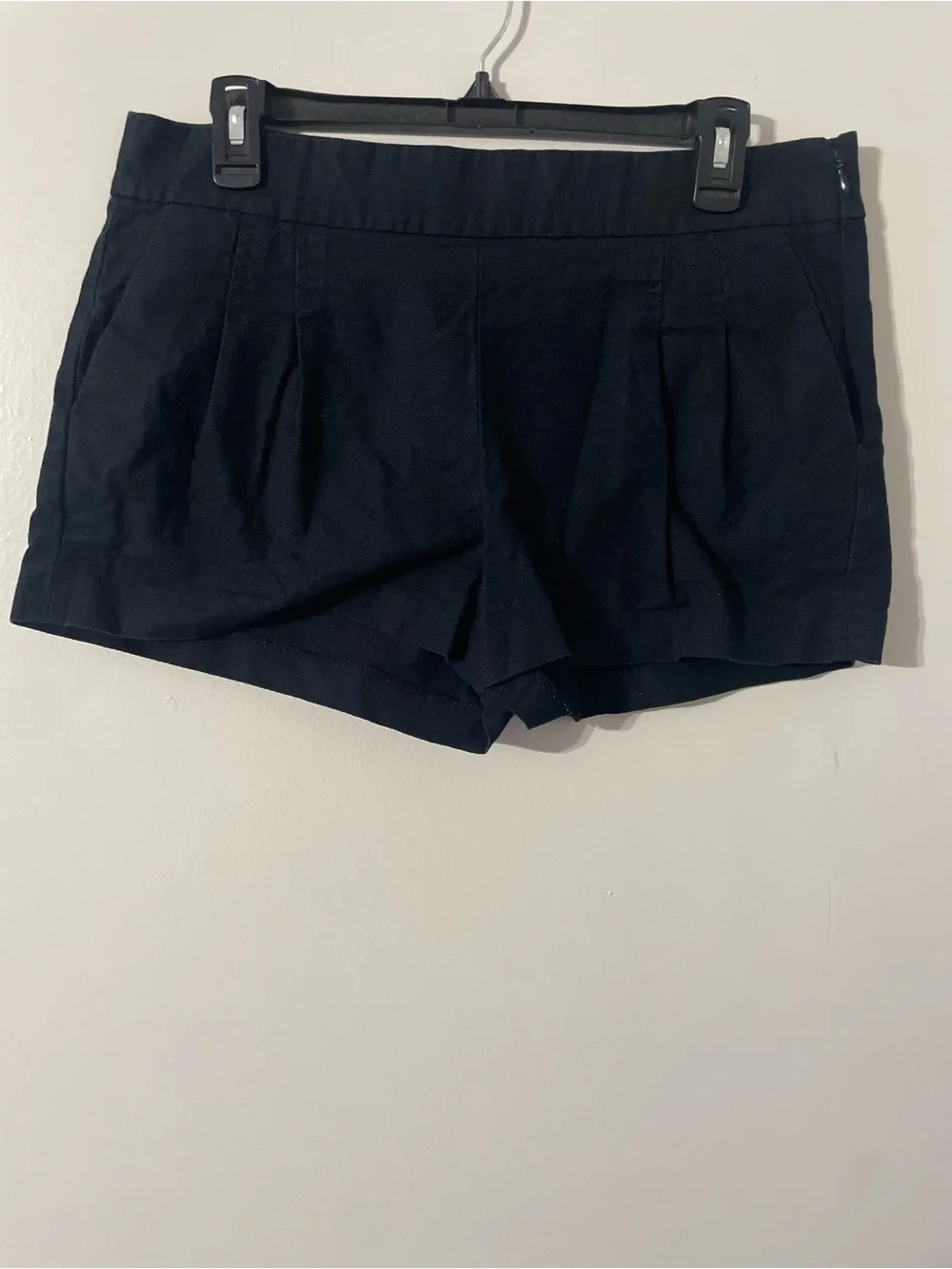 J. Crew Black Pleated Front Women's Shorts 98% Cotton Sz-Ladies 10